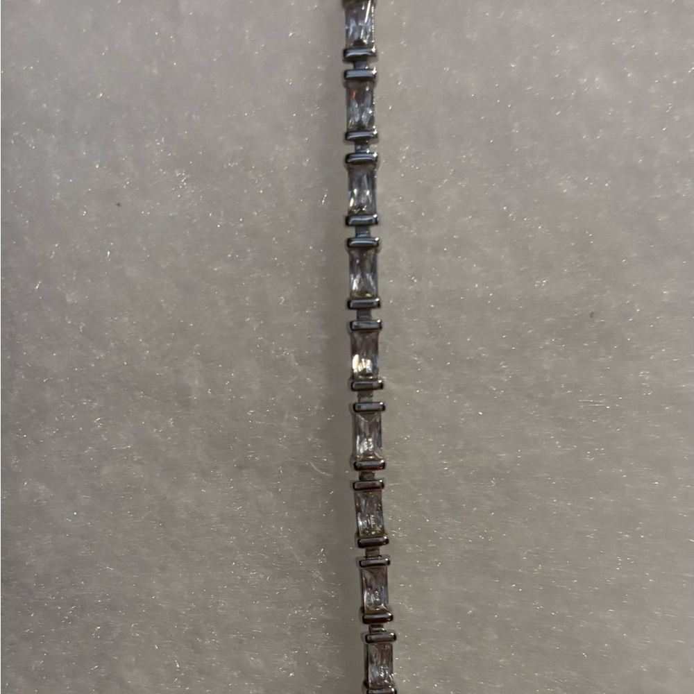 Kendra Scott Silver and Clear Stone Bracelet